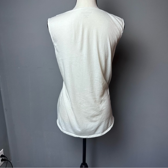 Extra large cream coloured sleeveless blouse - Picture 3 of 4